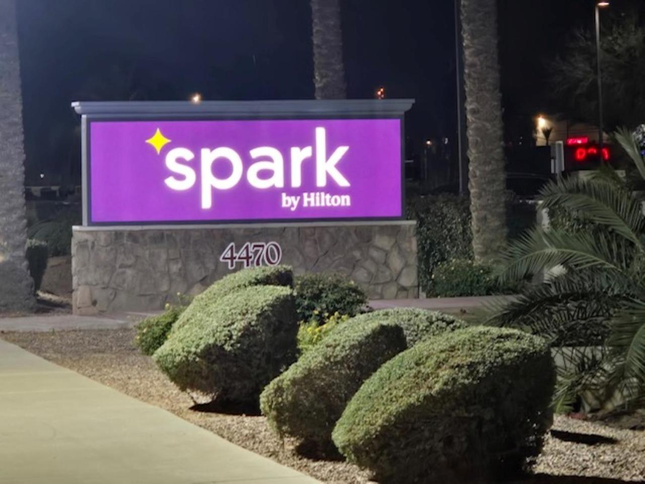 Spark By Hilton Phoenix East Mesa Buitenkant foto